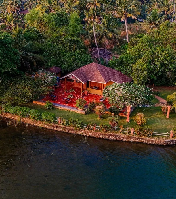 Fragrant Nature Paravur